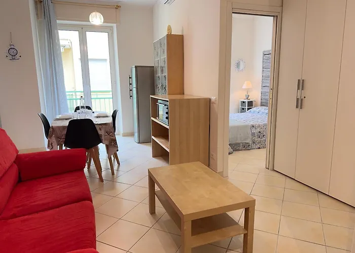 5 Minutes From The Sea, Relaxation And Comfort Apartment Alassio